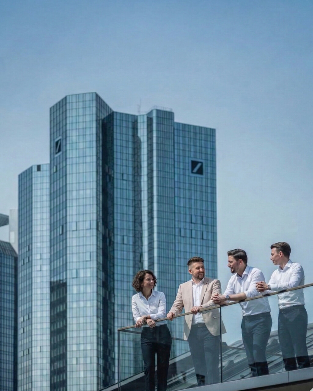 EASY CIPP Team in der Zusammenarbeit